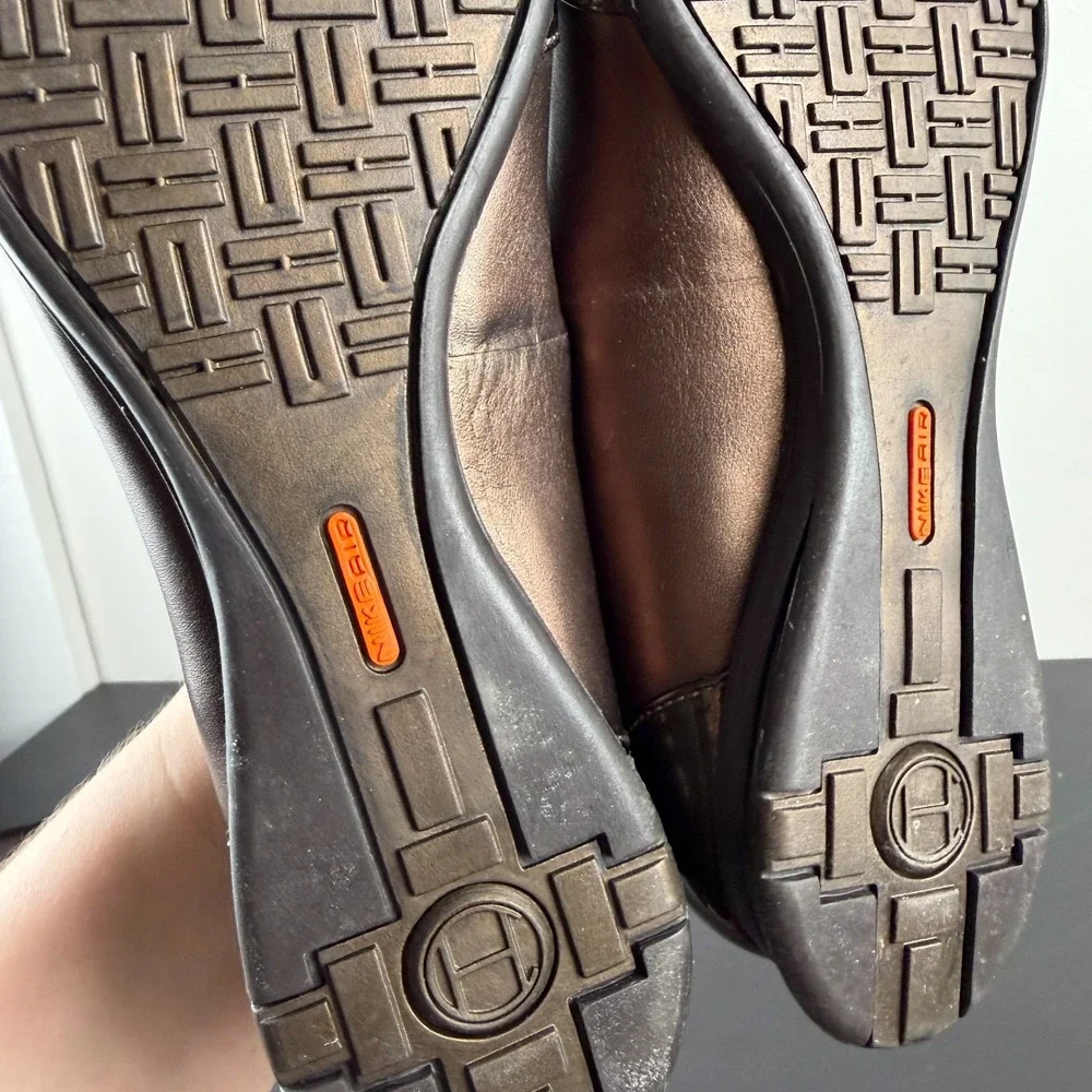 Cole Haan Ballet Flats Women 8.5B Bronze Metallic Leather Cap Toe Slip-On Casual